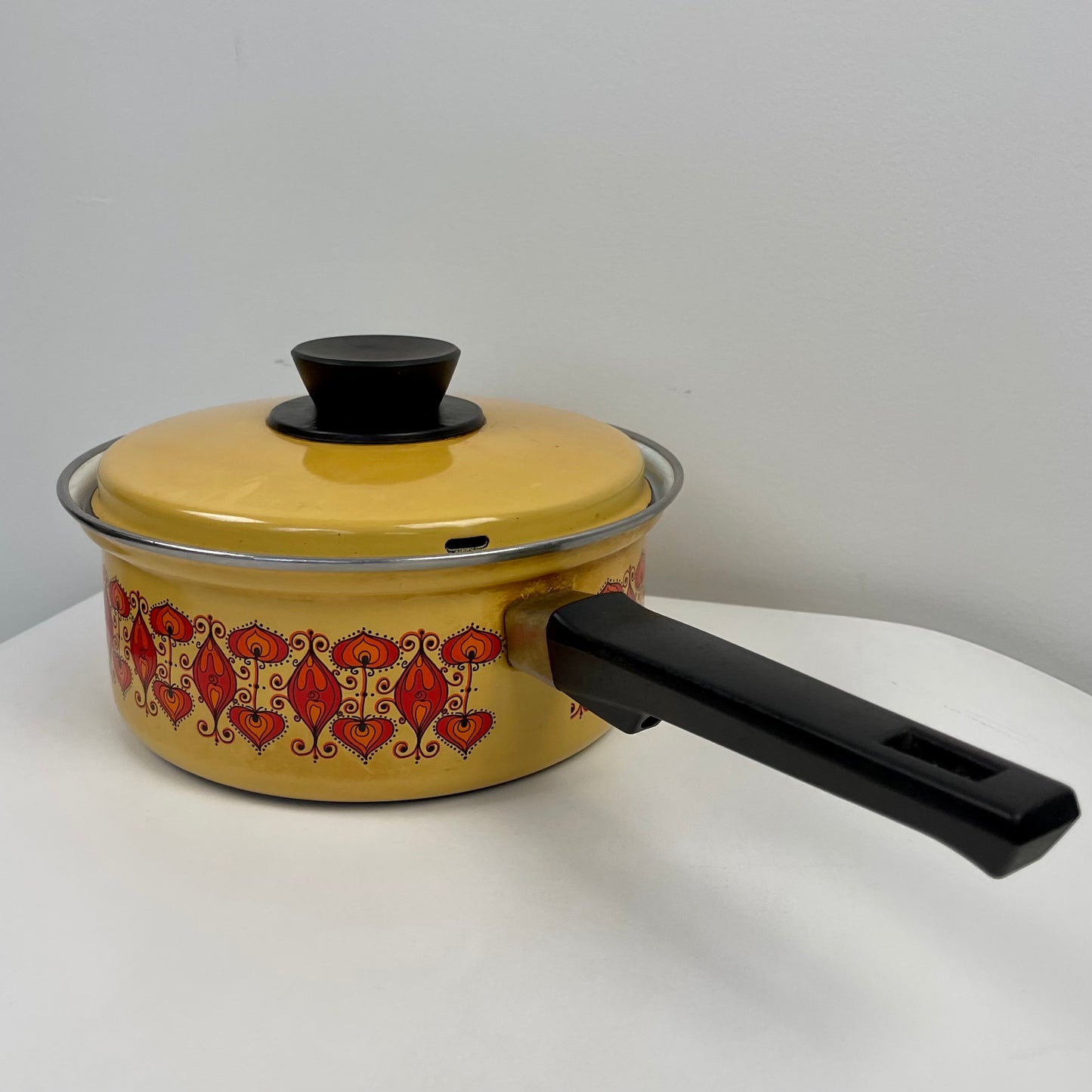 1960s Enamel Saucepan