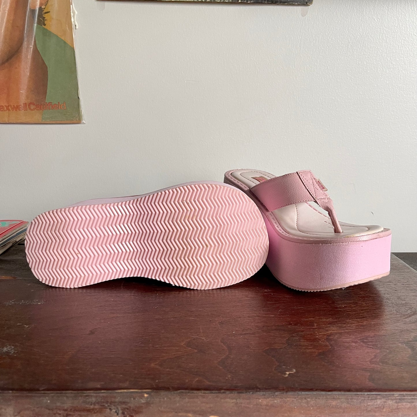 SODA Platform Sandals