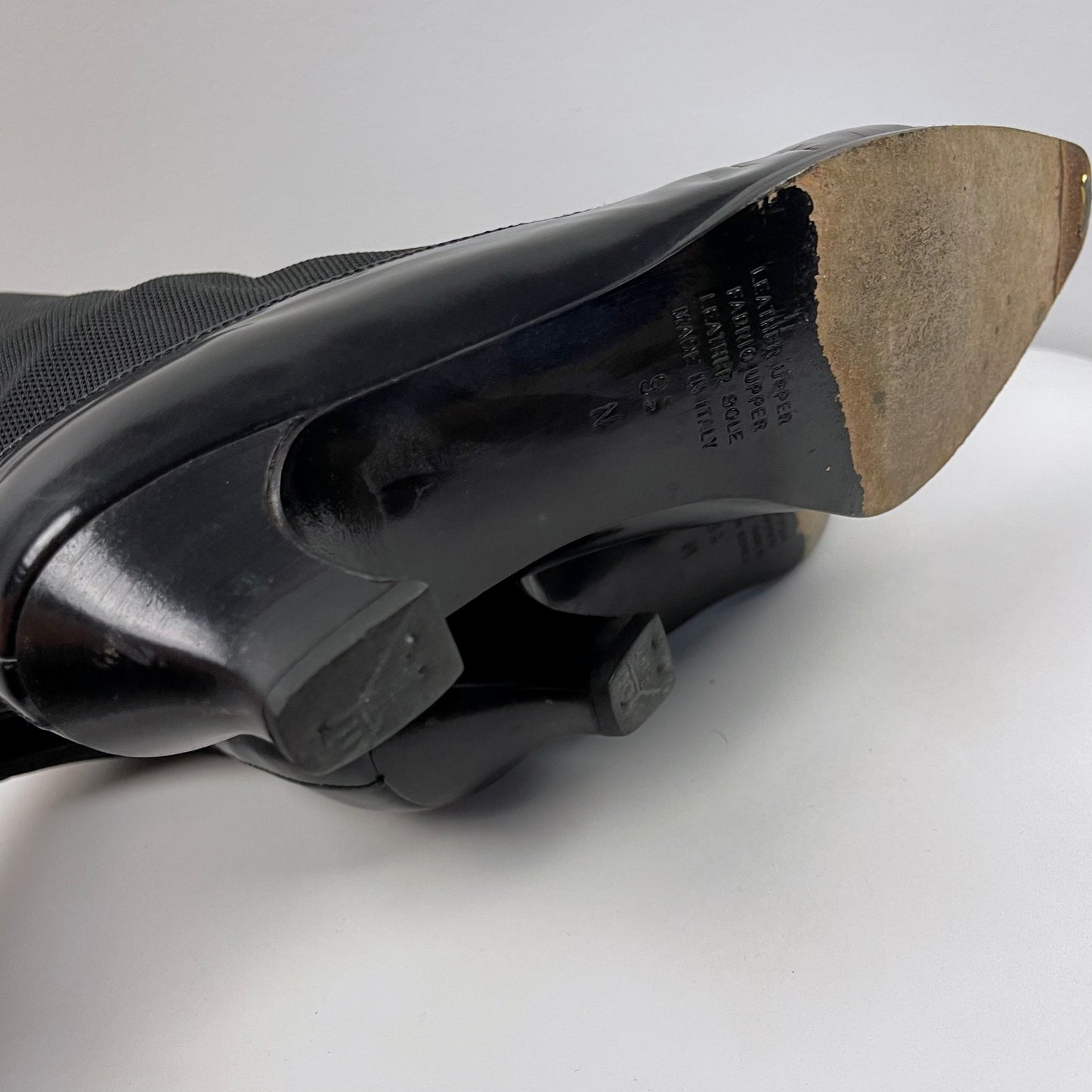 1980s Saks Fifth Ave Victorian Lace-Up Boots