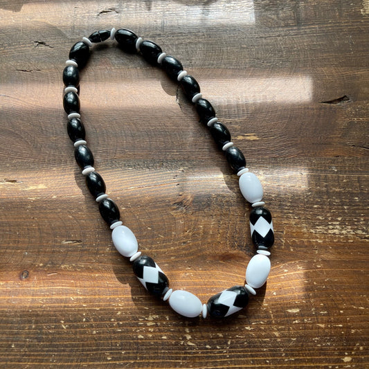 1980s Avon "Sunsations" Necklace