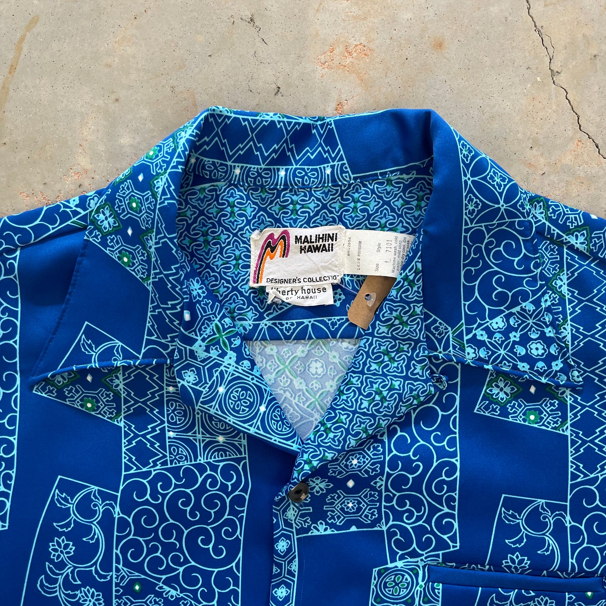 Vintage Malihini Hawaii Shirt Mens Size M Hawaiian Short Sleeve Button