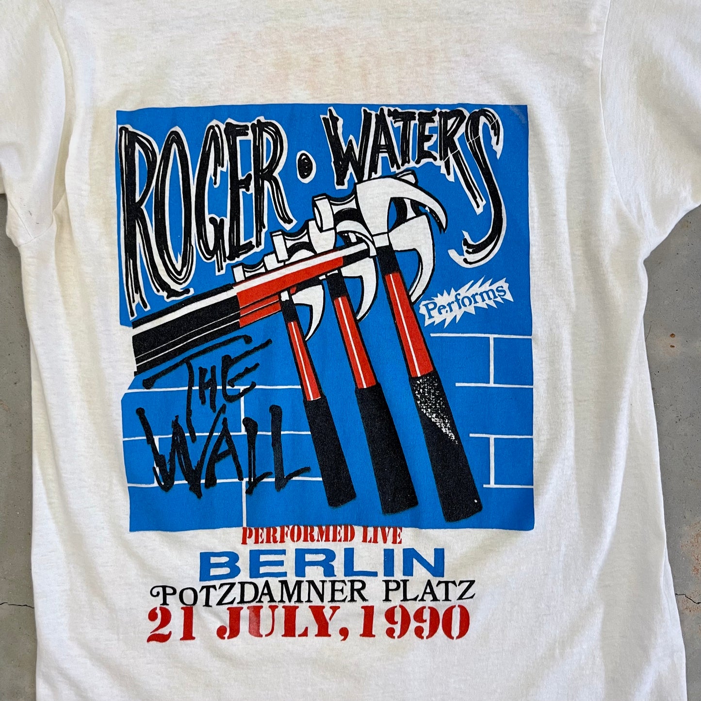 1990 Roger Waters Live at The Wall tee